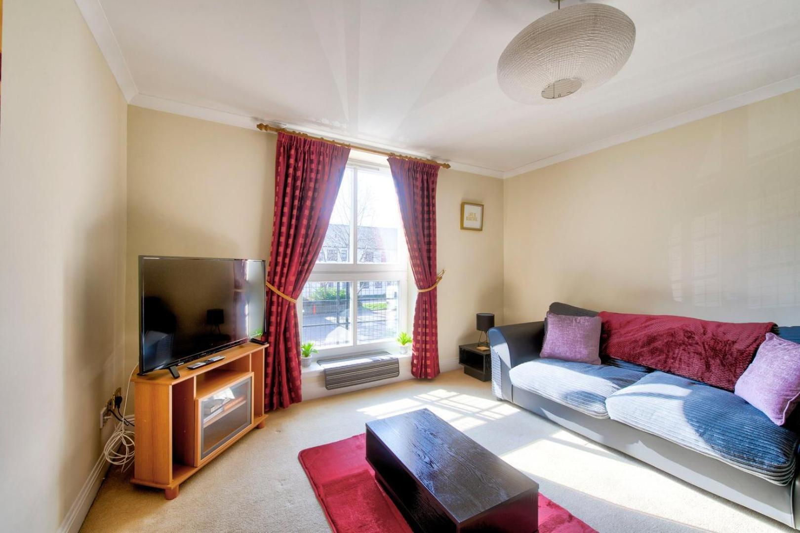 Guestready - Nice 3Bdr Apart W/ Private Parking エディンバラ エクステリア 写真
